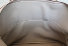 Load image into Gallery viewer, HERMES／BOLIDE 31 Clemence leather Pearl gray □Q Engraving Shoulder bag 700090081
