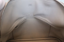 Load image into Gallery viewer, HERMES／BOLIDE 31 Clemence leather Pearl gray □Q Engraving Shoulder bag 700090081
