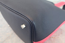 将图片加载到图库查看器，HERMES PICOTIN LOCK CASAQUE MM Clemence leather Rose extreme/Blue nuit D刻印 Hand bag 800060193
