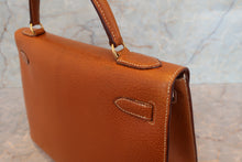 将图片加载到图库查看器，HERMES KELLY 32 Pigskin Brown 〇H刻印 Shoulder bag 700060161

