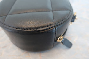 CHANEL/シャネル マトラッセシャネル19ラウンドチェーンショルダーバッグ ラムスキン ブラック/ゴールド金具/シルバー金具 ショルダーバッグ 700070049