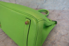 Load image into Gallery viewer, HERMES BIRKIN 30 Clemence leather Apple green □H Engraving Hand bag 700020028
