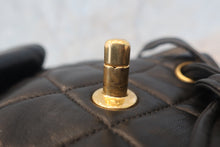 画像をギャラリービューアに読み込む, CHANEL/シャネル マトラッセチェーンリュック ラムスキン ブラック/ゴールド金具 リュック 800010002
