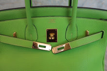 Load image into Gallery viewer, HERMES BIRKIN 30 Clemence leather Apple green □H Engraving Hand bag 700020028
