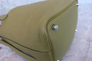 HERMES／エルメス ピコタンロックＰＭ トリヨンクレマンス アニスグリーン □L刻印 ハンドバッグ 700030035
