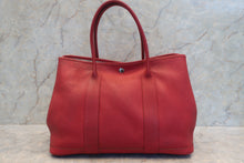 将图片加载到图库查看器，HERMES  GARDEN PARTY PM Negonda leather Rouge casaque □Q刻印 Tote bag 700120185
