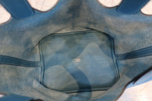 Load image into Gallery viewer, HERMES PICOTIN LOCK MM Clemence leather  Blue jean □O Engraving  Hand bag 700120043
