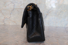 Load image into Gallery viewer, CHANEL Matelasse double flap double chain shoulder bag Lambskin Black/Gold hadware Shoulder bag 700100160
