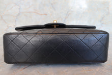 Load image into Gallery viewer, CHANEL Matelasse double flap double chain shoulder bag Lambskin Black/Gold hadware Shoulder bag 700100160
