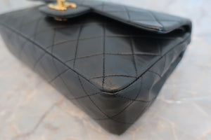 CHANEL Matelasse double flap double chain shoulder bag Lambskin Black/Gold hadware Shoulder bag 600050231