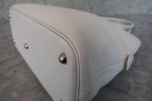 HERMES／エルメス ボリード31 トリヨンクレマンス ホワイト □L刻印 ショルダーバッグ 700090094