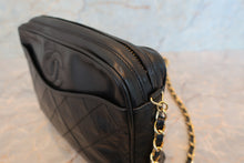 将图片加载到图库查看器，CHANEL/香奈儿 经典双C 流苏 链条包 羊皮 Black/Gold hadware(黑色/金色金属) 肩背包 700100156
