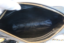 将图片加载到图库查看器，CHANEL/香奈儿 经典双C 流苏 链条包 羊皮 Black/Gold hadware(黑色/金色金属) 肩背包 700100156
