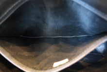 将图片加载到图库查看器，CHANEL/香奈儿 经典双C 流苏 链条包 羊皮 Black/Gold hadware(黑色/金色金属) 肩背包 700100156
