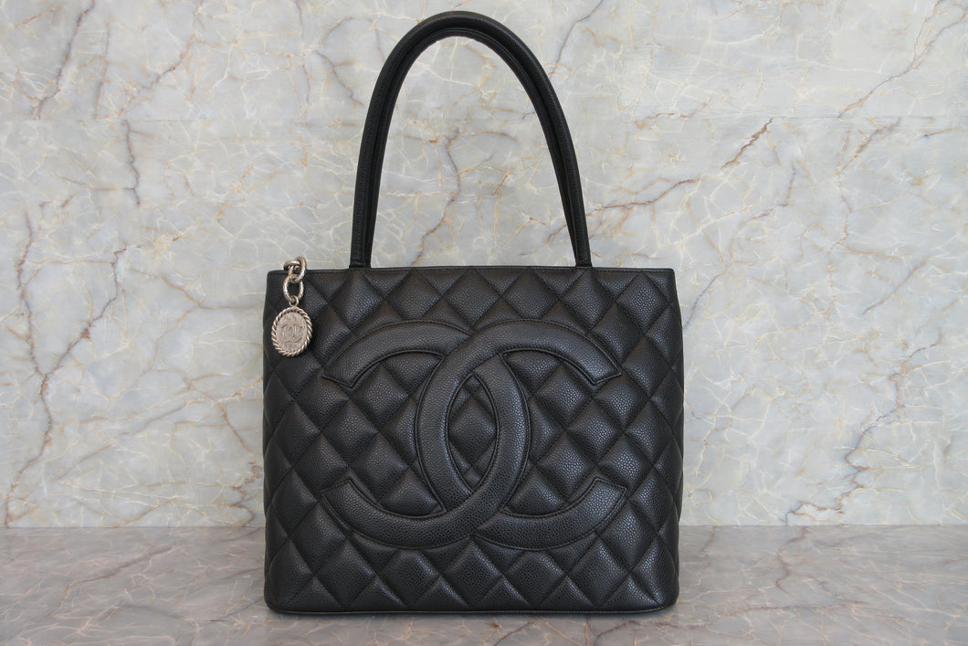 CHANEL/香奈儿 复刻 托特包 荔枝皮 Black/Silver hadware(黑色/银色金属) 托特包 700010200