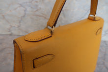 將圖片載入圖庫檢視器 HERMES／エルメス ケリー28 クシュベル ジョーヌ 〇Z刻印 ショルダーバッグ 700080126
