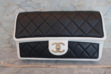 画像をギャラリービューアに読み込む, CHANEL/シャネル マトラッセチェーンショルダーバッグ ラムスキン ブラック/ホワイト/ゴールド金具 ショルダーバッグ 700070008
