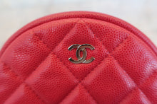 Load image into Gallery viewer, CHANEL Matelasse round chain shoulder bag Caviar skin Red/Silver hadware Shoulder bag 600040067
