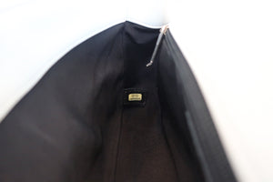 CHANEL/シャネル マトラッセチェーンショルダーバッグ ラムスキン ブラック/ホワイト/ゴールド金具 ショルダーバッグ 700070008