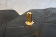 Load image into Gallery viewer, CHANEL Matelasse chain shoulder bag Lambskin Black/Gold hadware  Shoulder bag 700120040
