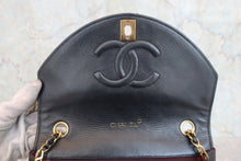 画像をギャラリービューアに読み込む, CHANEL/シャネル マトラッセチェーンショルダーバッグ ラムスキン ブラック/ゴールド金具 ショルダーバッグ 800060102
