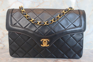 CHANEL/シャネル マトラッセチェーンショルダーバッグ ラムスキン ブラック/ゴールド金具 ショルダーバッグ 700080060