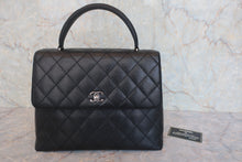 画像をギャラリービューアに読み込む, CHANEL/シャネル マトラッセ台形ハンドバッグ キャビアスキン ブラック/シルバー金具 ハンドバッグ 800030133
