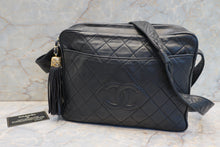 将图片加载到图库查看器，CHANEL/香奈儿 CF 流苏 肩背包 羊皮 Black/Gold hadware(黑色/金色金属) 肩背包 70010012
