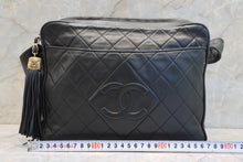 将图片加载到图库查看器，CHANEL/香奈儿 CF 流苏 肩背包 羊皮 Black/Gold hadware(黑色/金色金属) 肩背包 70010012
