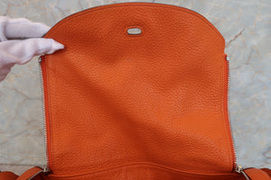 HERMES／エルメス リンディ34 トリヨンクレマンス オレンジ □M刻印 ショルダーバッグ 700090073