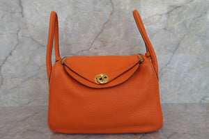 HERMES／エルメス リンディ26 トリヨンクレマンス オレンジ □M刻印 ショルダーバッグ 700060071