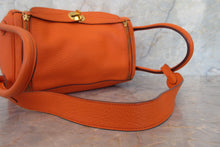 將圖片載入圖庫檢視器 HERMES／エルメス リンディ26 トリヨンクレマンス オレンジ □M刻印 ショルダーバッグ 700060071
