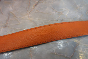 HERMES／エルメス リンディ26 トリヨンクレマンス オレンジ □M刻印 ショルダーバッグ 700060071