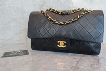 Load image into Gallery viewer, CHANEL Matelasse double flap double chain shoulder bag Lambskin Black/Gold hadware Shoulder bag 600050234
