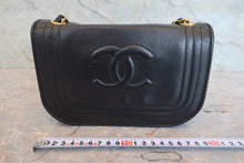 画像をギャラリービューアに読み込む, CHANEL/シャネル ココマークチェーンショルダーバッグ ラムスキン ブラック/ゴールド金具 ショルダーバッグ 800030207
