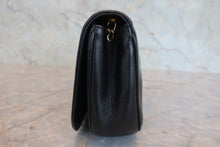 画像をギャラリービューアに読み込む, CHANEL/シャネル ココマークチェーンショルダーバッグ ラムスキン ブラック/ゴールド金具 ショルダーバッグ 800030207
