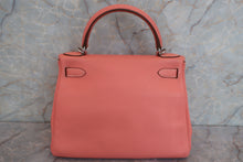 Load image into Gallery viewer, HERMES KELLY 28 Clemence leather Crevette □Q Engraving Shoulder bag 600090199
