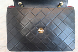 CHANEL Matelasse single flap chain shoulder bag Lambskin Black/Gold hadware Shoulder bag 600040082