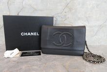 Load image into Gallery viewer, CHANEL CC mark chain wallet Caviar skin Black/Silver hadware Shoulder bag 700010181
