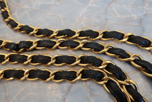 Load image into Gallery viewer, CHANEL Medium Matelasse single flap chain shoulder bag Lambskin Black/Gold hadware Shoulder bag 700100113
