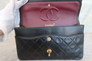CHANEL Matelasse double flap double chain shoulder bag Lambskin Black/Gold hadware Shoulder bag 600050234