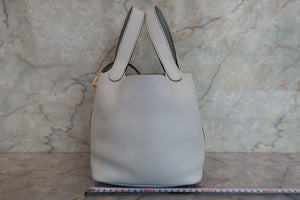 HERMES／エルメス ピコタンロックＰＭ トリヨンクレマンス ブルーペール Z刻印 ハンドバッグ 700090097