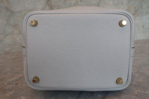 HERMES／エルメス ピコタンロックＰＭ トリヨンクレマンス ブルーペール Z刻印 ハンドバッグ 700090097