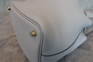 HERMES／エルメス ピコタンロックＰＭ トリヨンクレマンス ブルーペール Z刻印 ハンドバッグ 700090097