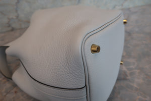 HERMES／エルメス ピコタンロックＰＭ トリヨンクレマンス ブルーペール Z刻印 ハンドバッグ 700090097