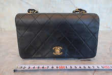 画像をギャラリービューアに読み込む, CHANEL/シャネル ミニマトラッセフルフラップチェーンショルダーバッグ ラムスキン ブラック/ゴールド金具 ショルダーバッグ 800080053
