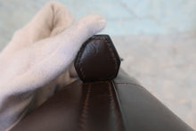 Load image into Gallery viewer, HERMES／BOLIDE 31 Box carf leather Chocolat 〇Z Engraving Hand bag 800020100
