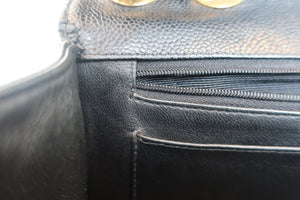 CHANEL/シャネル 中マトラッセシングルフラップチェーンショルダーバッグ キャビアスキン ブラック/ゴールド金具 ショルダーバッグ 700040129