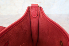 画像をギャラリービューアに読み込む, HERMES／エルメス エブリンTPM トリヨンクレマンス ルージュガランス □O刻印 ショルダーバッグ 700100142
