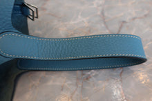 將圖片載入圖庫檢視器 HERMES／エルメス ピコタンロックＭＭ トリヨンクレマンス ブルージーン □O刻印 ハンドバッグ 700050223
